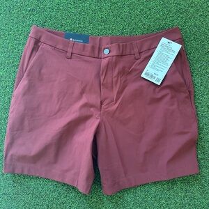 Men’s Lululemon ABC Classic Short 7” warpstream size 36 Rockwood